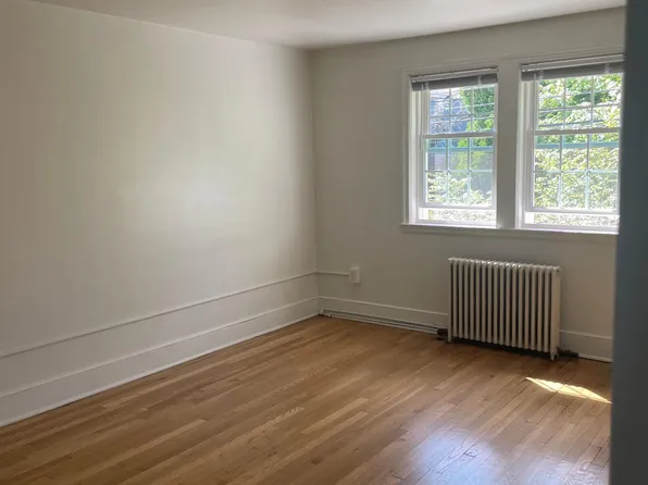 114 E Hamilton Ave #114, State College, PA 16801