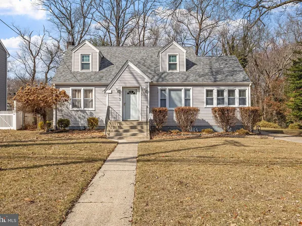 105 Kings Hwy, Moorestown, NJ 08057