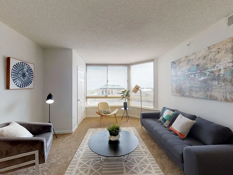 Ballston Place — Photo 24