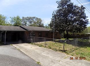 205 Laurie Ln, Warner Robins, GA 31088