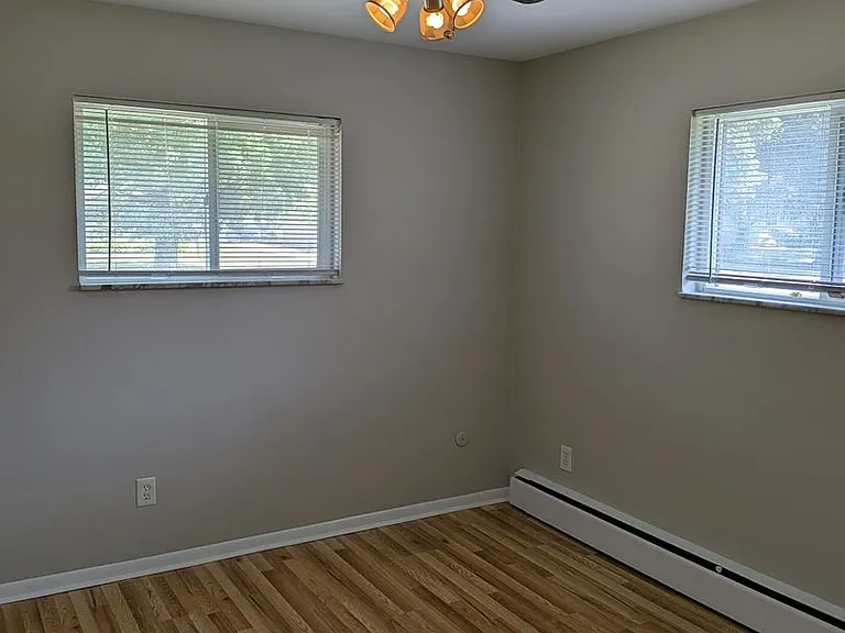 2301 W Forteen Mile Rd — Photo 5