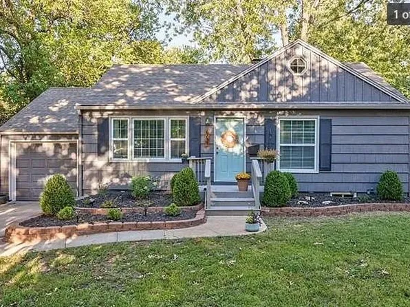 6739 Roe Ave, Prairie Village, KS 66208