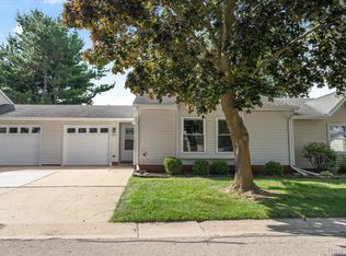 1341 Shire Ct, Howell, MI 48843