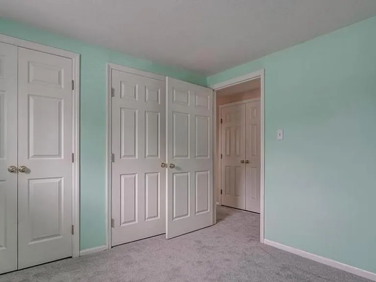 7600 Portadown Ct — Photo 19