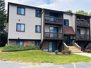 27467 Westown Blvd APT 2005, Westlake, OH 44145