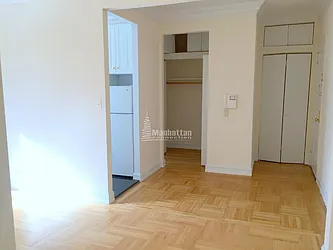 Rented by Manhattan Connection