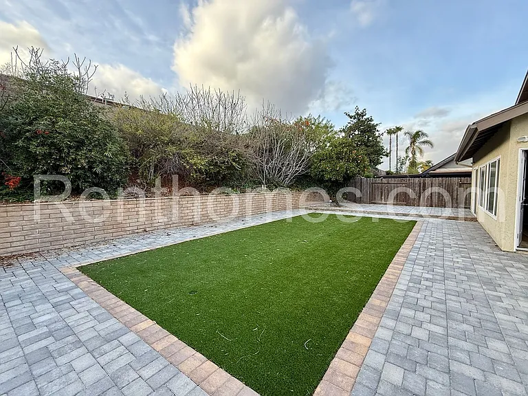 17540 Hada Dr — Photo 14
