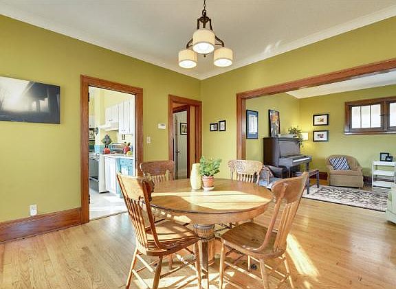 4th image of 622 Hawthorne Ave E