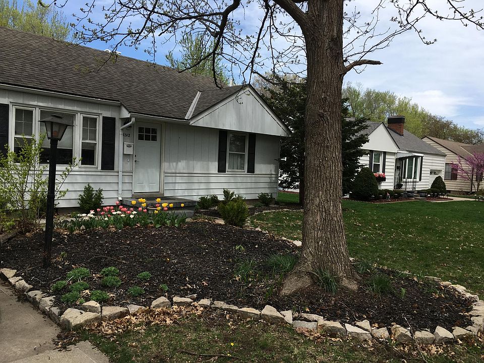 1st image of 5312 W 72nd St