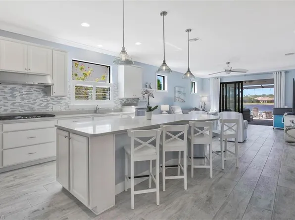 7454 Winding Cypress DR, NAPLES, FL 34114