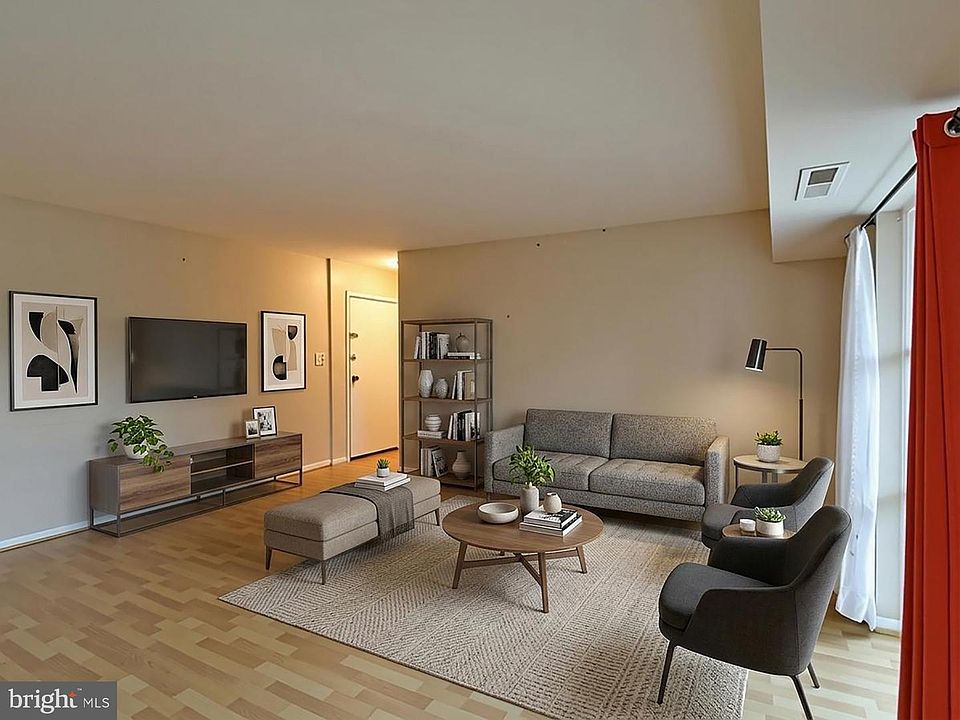 1st image of 3421 University Blvd W #2