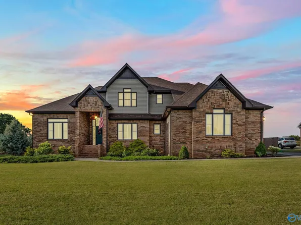 109 Preswick Pl, Huntsville, AL 35806