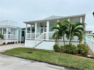 91 NE Ocean Breeze Dr, Jensen Beach, FL 34957