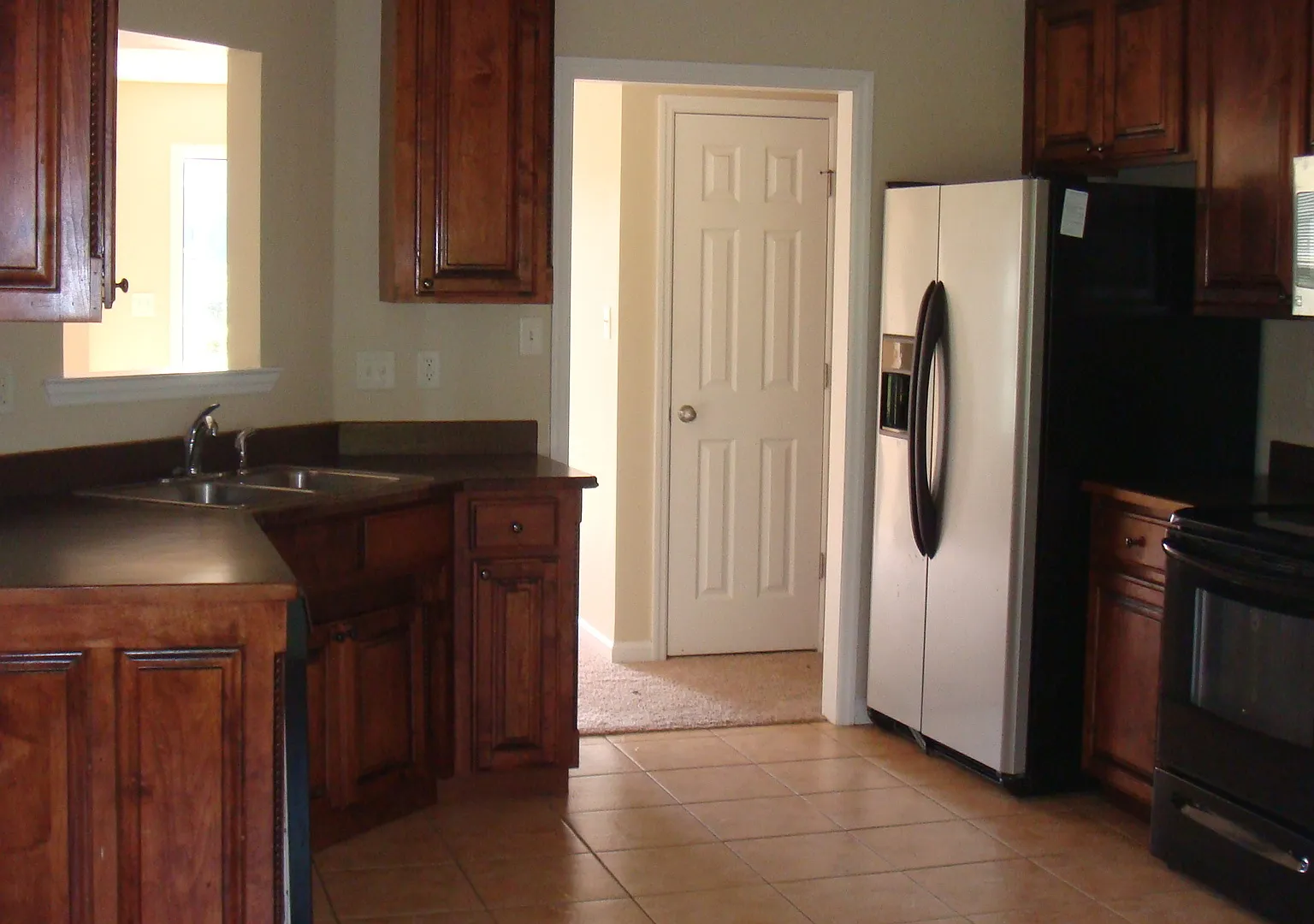 Three Bedroom In Hahira — Photo 4