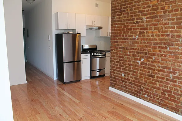 Rented by Prince Real Estate Associates LLC | media 26