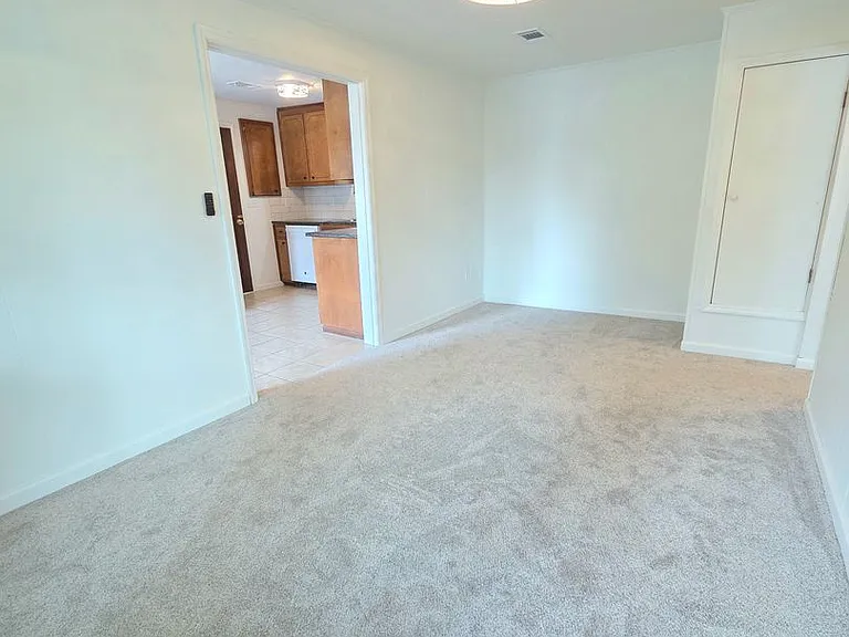 147 Lakemont Dr #A — Photo 5