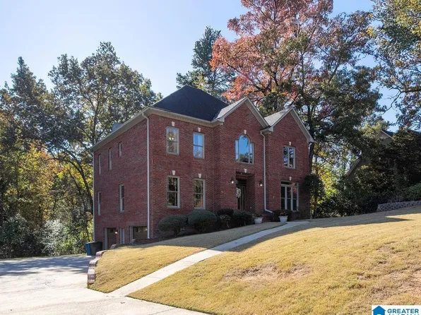 1125 Shadesmont Rd, Birmingham, AL 35226