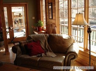 17979 Norcliff Cir, Rocky Mount, MO 65072