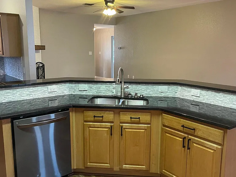4700 Topaz Ln — Photo 6