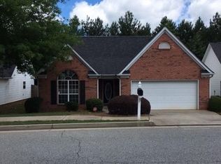 101 Riva Ridge Ln, Newnan, GA 30263