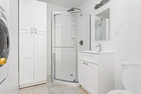 Rented by Douglas Elliman | media 19