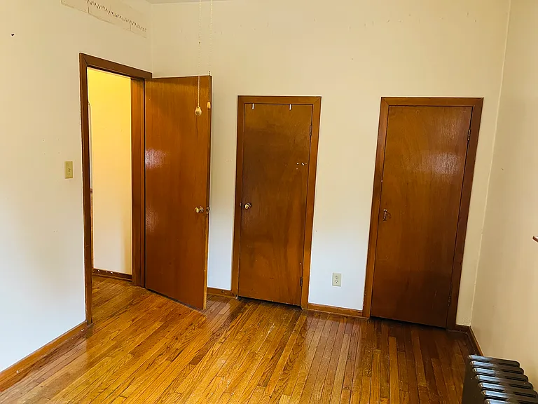 316 Knarr St #1 — Photo 9