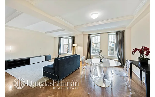 Rented by Douglas Elliman | media 4