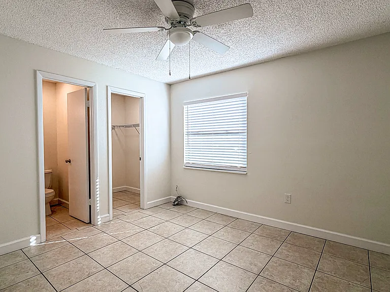 213 McKay Dr #J — Photo 10