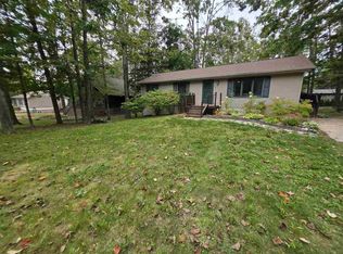 262 Highlands Pike, Harbor Springs, MI 49740