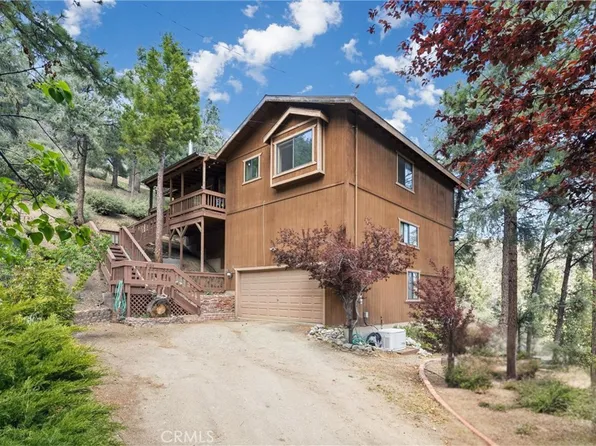 2105 Pinewood Ct, Pine Mountain Club, CA 93222
