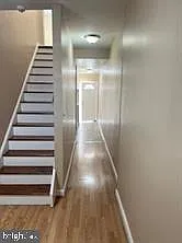 3 bed, 1.0 bath, $1,400 — Photo 4
