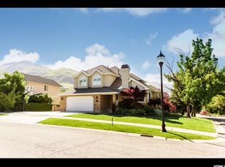 2012 Kingston Rd, Farmington, UT 84025