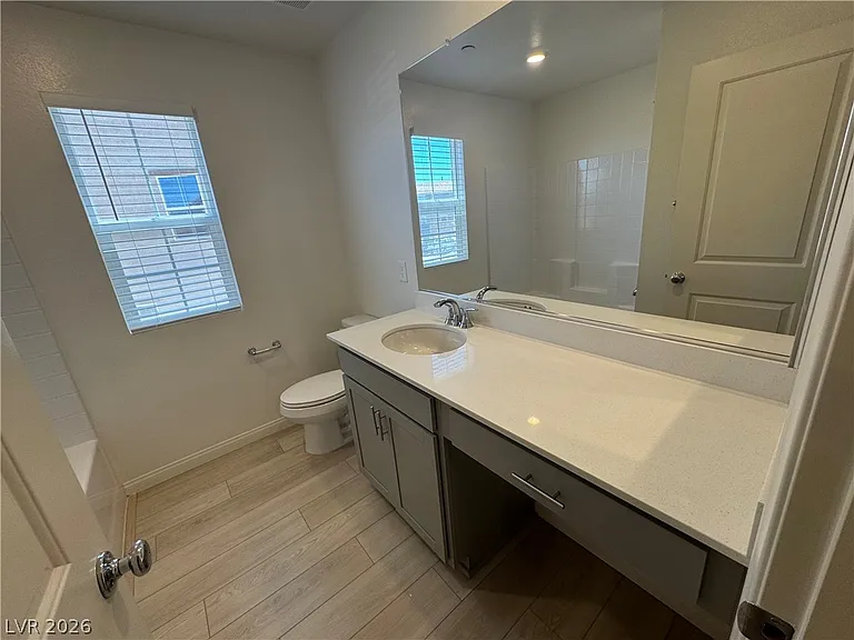 2821 Alcobaca St — Photo 18