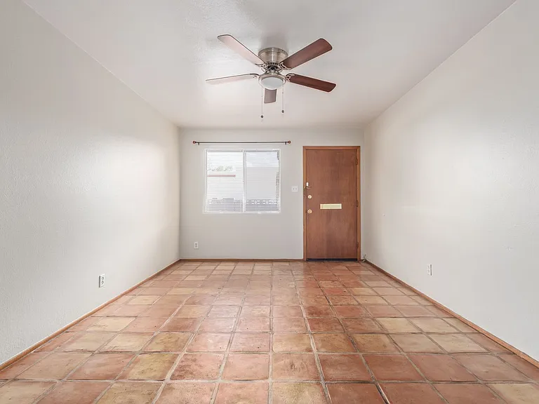 7153 N 57th Dr — Photo 10
