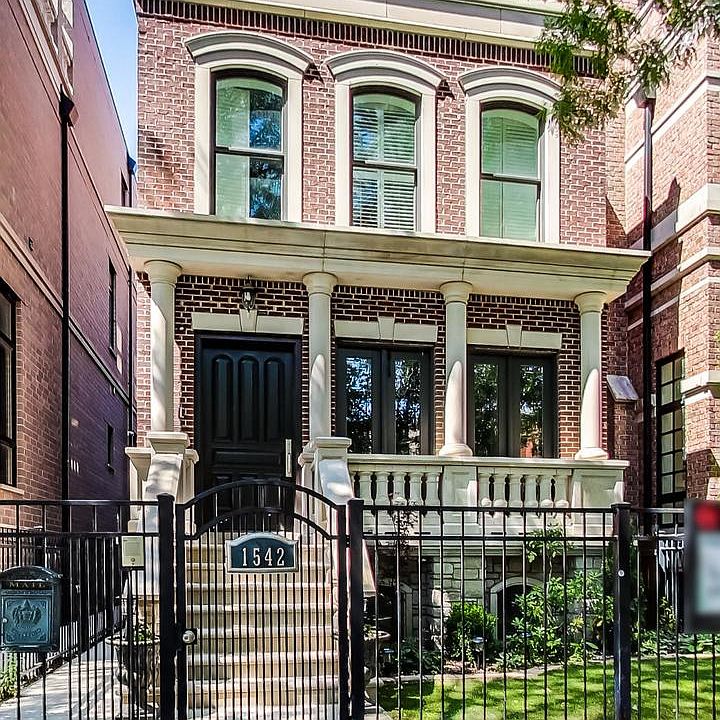 1542 W Grace St, Chicago, IL 60613 Zillow