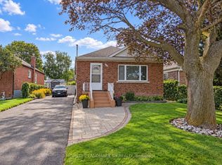 164 Marchington Cir, Toronto, ON M1R 3N1