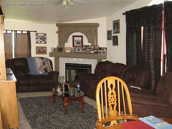 4th image of 9750 Betty Ln