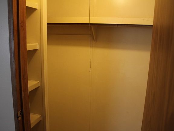 5th image of 1312 Orton St