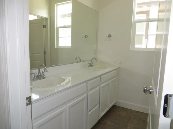 1388-1390 S Dairy Dr #1388, Tracy, CA 95391