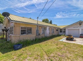 719 Lee St, Wildwood, FL 34785