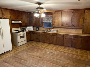 2005 New School Rd, Lake charles, LA 70605