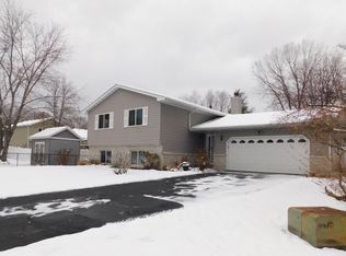 7958 Clayton Ave, Inver Grove Heights, MN 55076