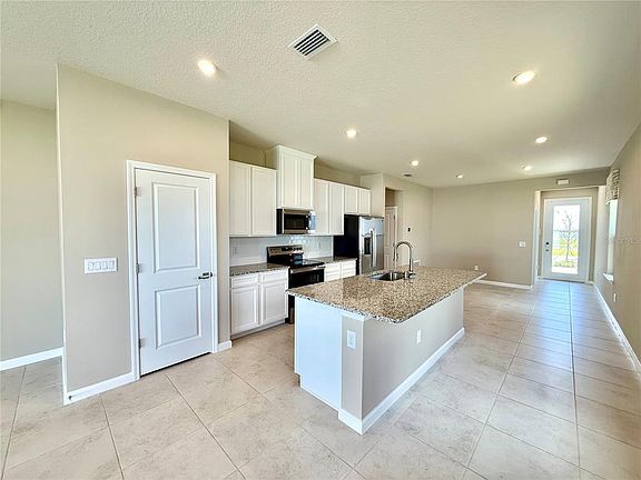 4th image of 2467 White Ladyfish Rd