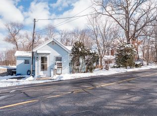 63-65 Burroughs Rd, North Reading, MA 01864