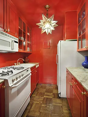 Sold by Sotheby's International Realty | media 26