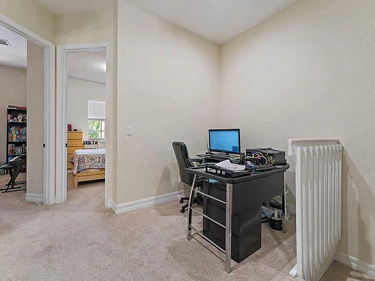 150 Lismore Ln — Photo 20