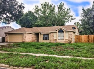 8028 Village Green Rd, Orlando, FL 32818