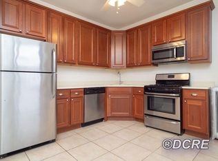 6765 N Sheridan Rd #2N, Chicago, IL 60626