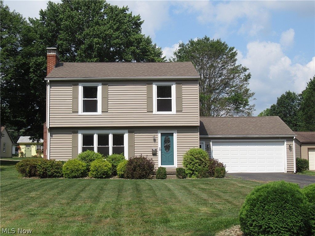 154 Hood Dr, Canfield, OH 44406 Zillow