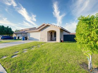 1313 Tyler St, Calexico, CA 92231